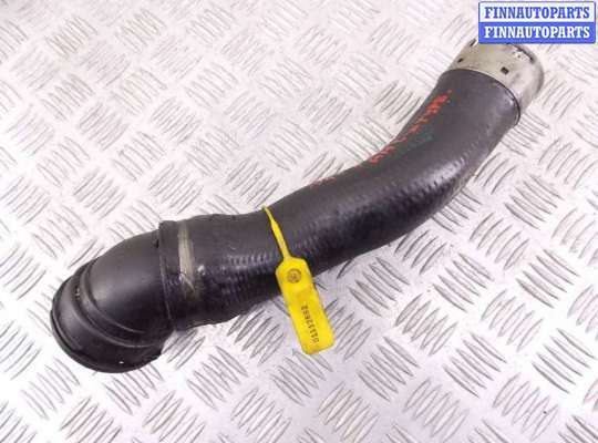 Патрубок двигателя BM3228584 на BMW 5-series (E60/61)