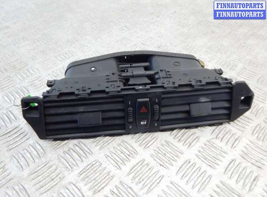 купить Воздуховод пластмассовый на BMW 5-series (E60/61)