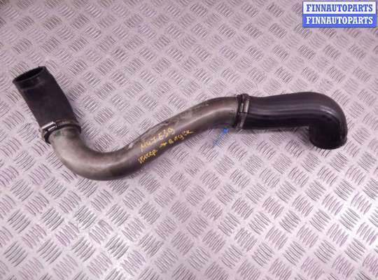 Патрубок двигателя BM3220794 на BMW 5-series (E39)
