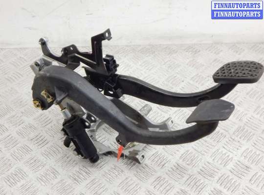 Педальный мост BM3220975 на BMW 5-series (E39)