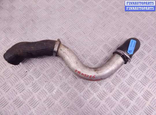 Патрубок двигателя BM3220880 на BMW 5-series (E39)