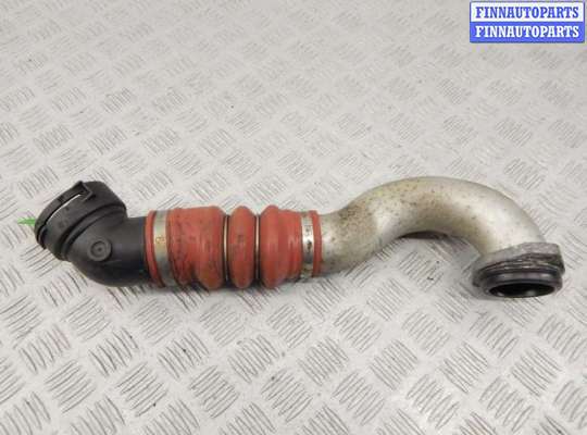 Патрубок двигателя BM3262702 на BMW 7-series (E65/66)
