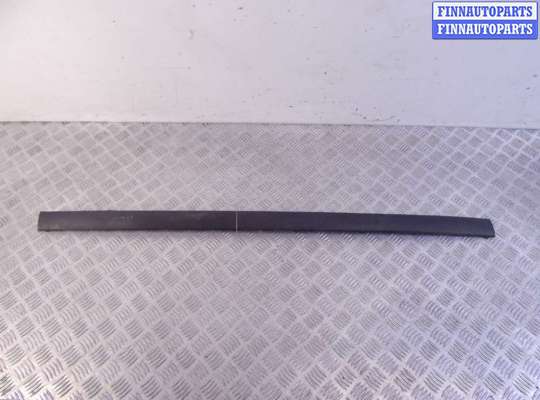 Молдинг BM3393082 на BMW 3-series (E36)
