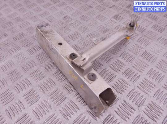 купить Кронштейн металлический на BMW 7-series (F01/02)