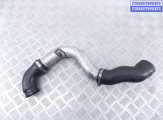 Патрубок двигателя BM3220829 на BMW 5-series (E39)