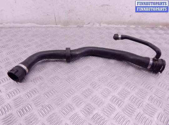 Патрубок двигателя BM3617673 на BMW X3-series (E83)