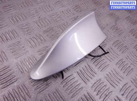 Антенна автомобильная BM3558552 на BMW 7-series (F01/02)