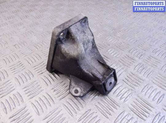 купить Кронштейн металлический на AUDI A6 (C5/B4) 1997-2004