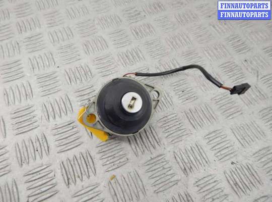 купить Замок крышки багажника на BMW 5-series (E39)