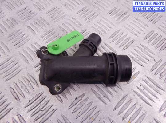 Патрубок двигателя BM3220853 на BMW 5-series (E39)