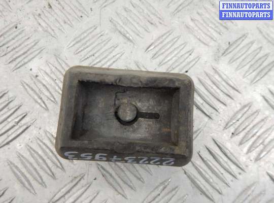 Поддомкратник пластмассовый BM3221509 на BMW 5-series (E39)