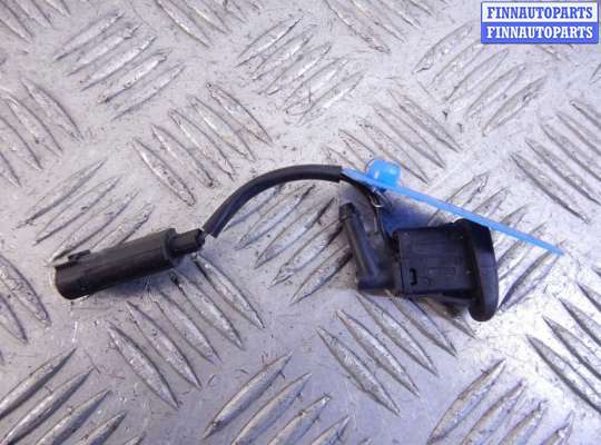 Форсунка омывателя лобового стекла BM3263886 на BMW X5-series (E53)
