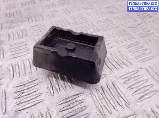 купить Поддомкратник пластмассовый на BMW 3-series (E46)