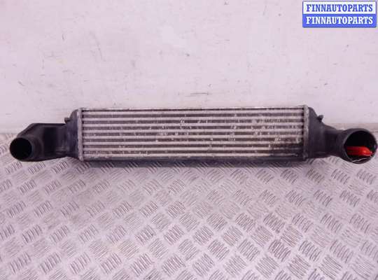 Радиатор интеркулера BM3543637 на BMW 3-series (E46)