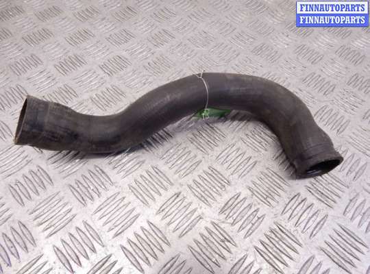 Патрубок двигателя BM3202071 на BMW 3-series (E36)
