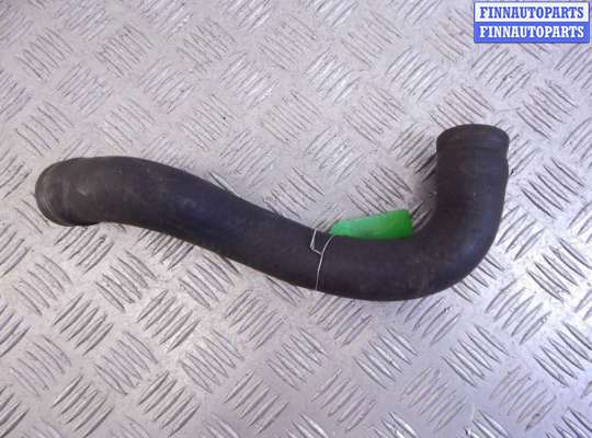 Патрубок двигателя BM3202058 на BMW 3-series (E36)