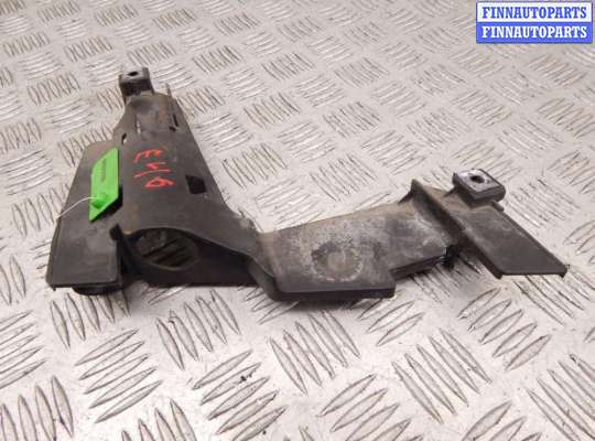 Кронштейн пластмассовый BM3206164 на BMW 3-series (E46)