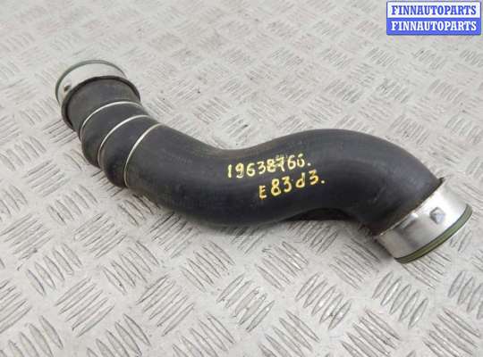 Патрубок двигателя BM3236692 на BMW X3-series (E83)