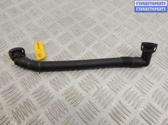 Патрубок двигателя BM3220641 на BMW 5-series (E39)