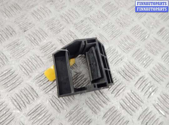 купить Кронштейн пластмассовый на BMW 5-series (E60/61)