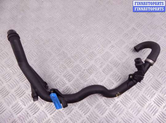 Патрубок двигателя BM3236690 на BMW X3-series (E83)