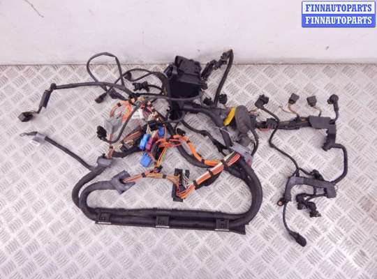 купить Проводка моторного отсека на BMW 3-series (E90/91/92)