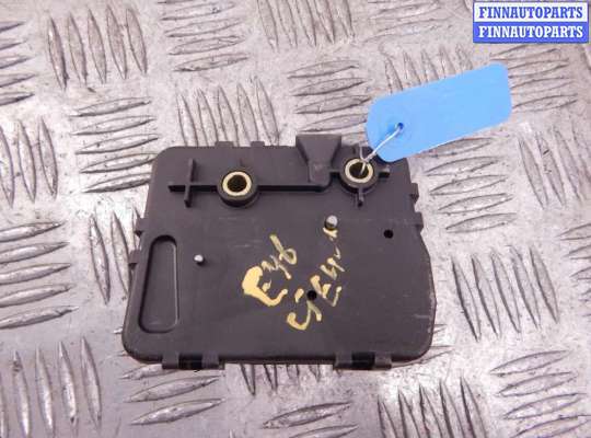 купить Замок крышки багажника на BMW 3-series (E46)