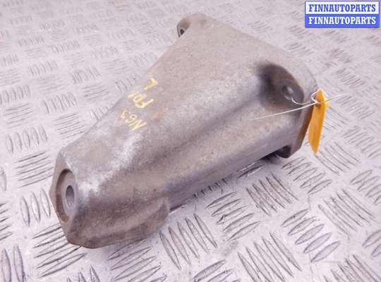 Кронштейн металлический BM3519632 на BMW 7-series (F01/02)