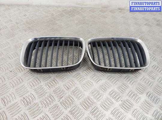 купить Решетка радиатора на BMW 5-series (E39)