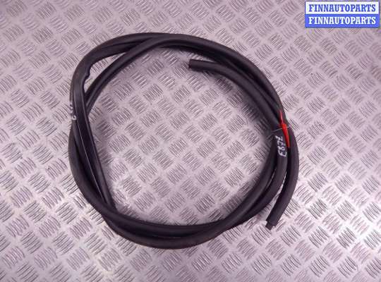 Уплотнитель дверной BM3259196 на BMW 1-series (E87)