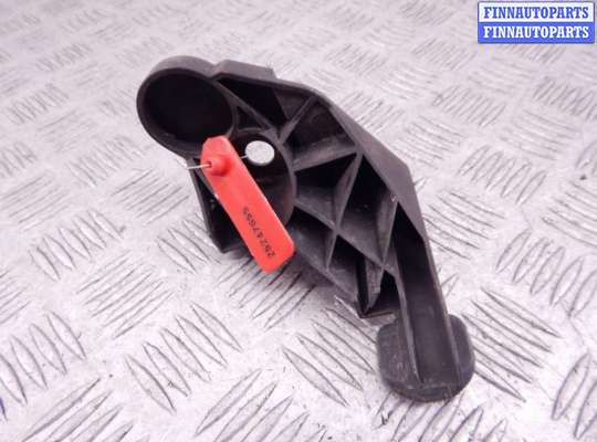 Кронштейн пластмассовый BM3547471 на BMW 3-series (E46)