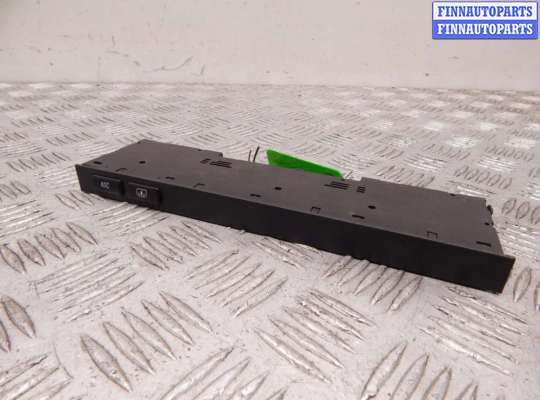 Переключатель кнопочный BM3217820 на BMW 5-series (E39)