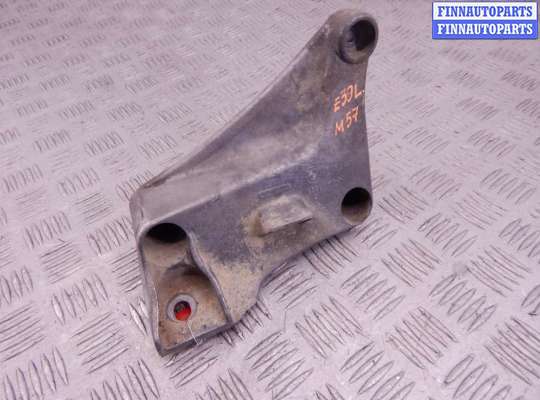 Кронштейн металлический BM3586986 на BMW 5-series (E39)