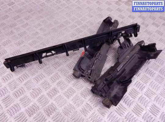 Купить Кассета радиаторов на BMW 3-series (E46) Кассета радиаторов BM3542770 на BMW 3-series (E46)