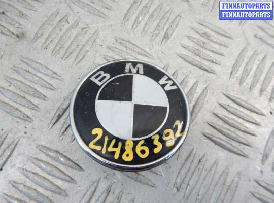 Автомобильная эмблема BM3225687 на BMW 5-series (E39)