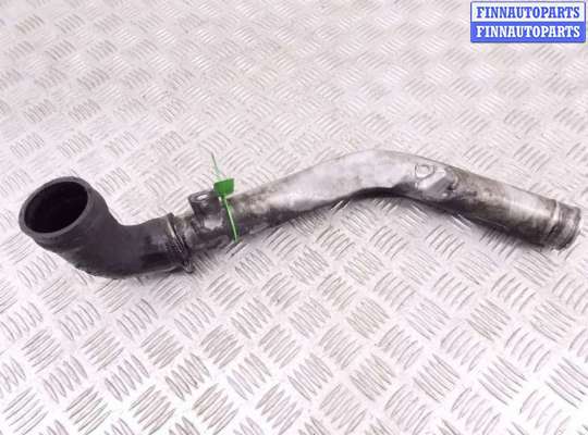 Патрубок двигателя BM3220661 на BMW 5-series (E39)
