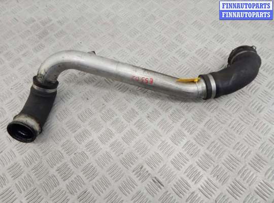 Патрубок двигателя BM3241438 на BMW X5-series (E53)