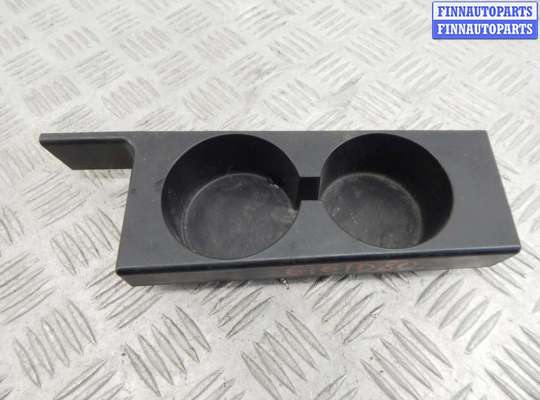 Подстаканник пластмассовый BM3413374 на BMW 5-series (E39)