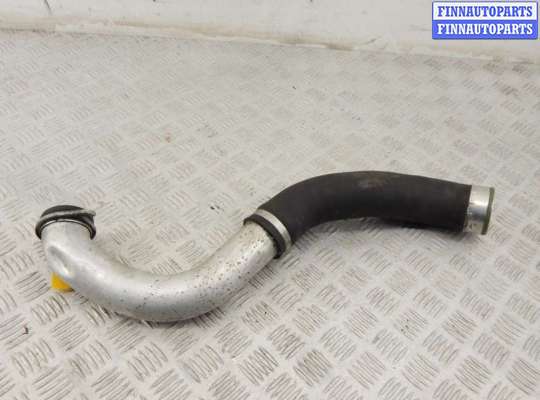 Патрубок двигателя BM3241428 на BMW X5-series (E53)
