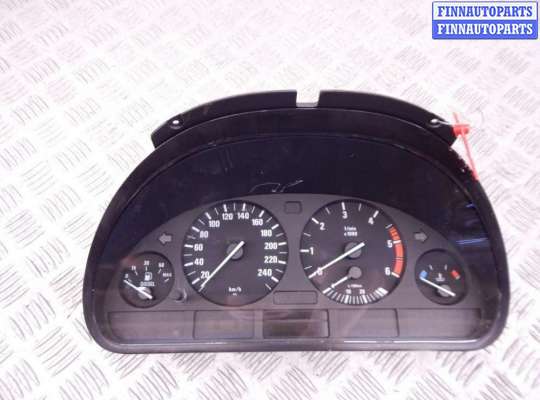 купить Щиток (блок) приборов на BMW 5-series (E39)