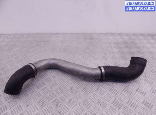 Патрубок двигателя BM3220810 на BMW 5-series (E39)