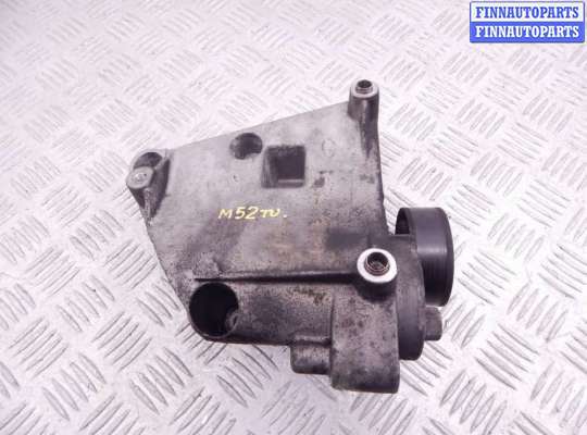 Кронштейн металлический BM3218411 на BMW 5-series (E39)