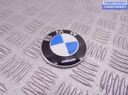 Автомобильная эмблема BM3656220 на BMW 5-series (F10/11)