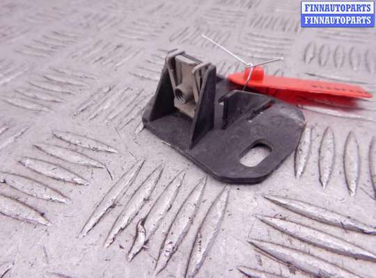 купить Кронштейн пластмассовый на BMW 3-series (E90/91/92)