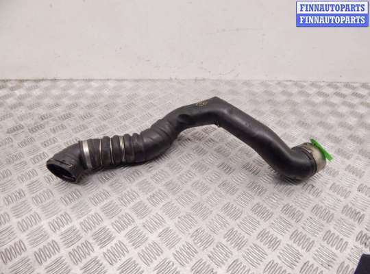 Патрубок двигателя BM3423383 на BMW 5-series (F10/11)