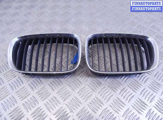 купить Решетка радиатора на BMW 5-series (E39)