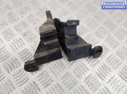 Кронштейн пластмассовый BM3206284 на BMW 3-series (E46)