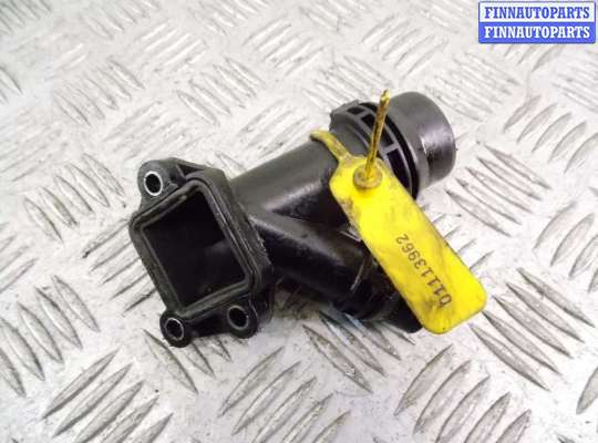 Патрубок двигателя BM3220779 на BMW 5-series (E39)