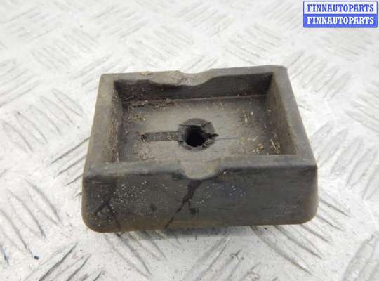Поддомкратник пластмассовый BM3208290 на BMW 3-series (E46)
