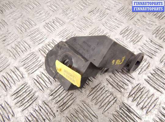 Кронштейн пластмассовый BM3206353 на BMW 3-series (E46)